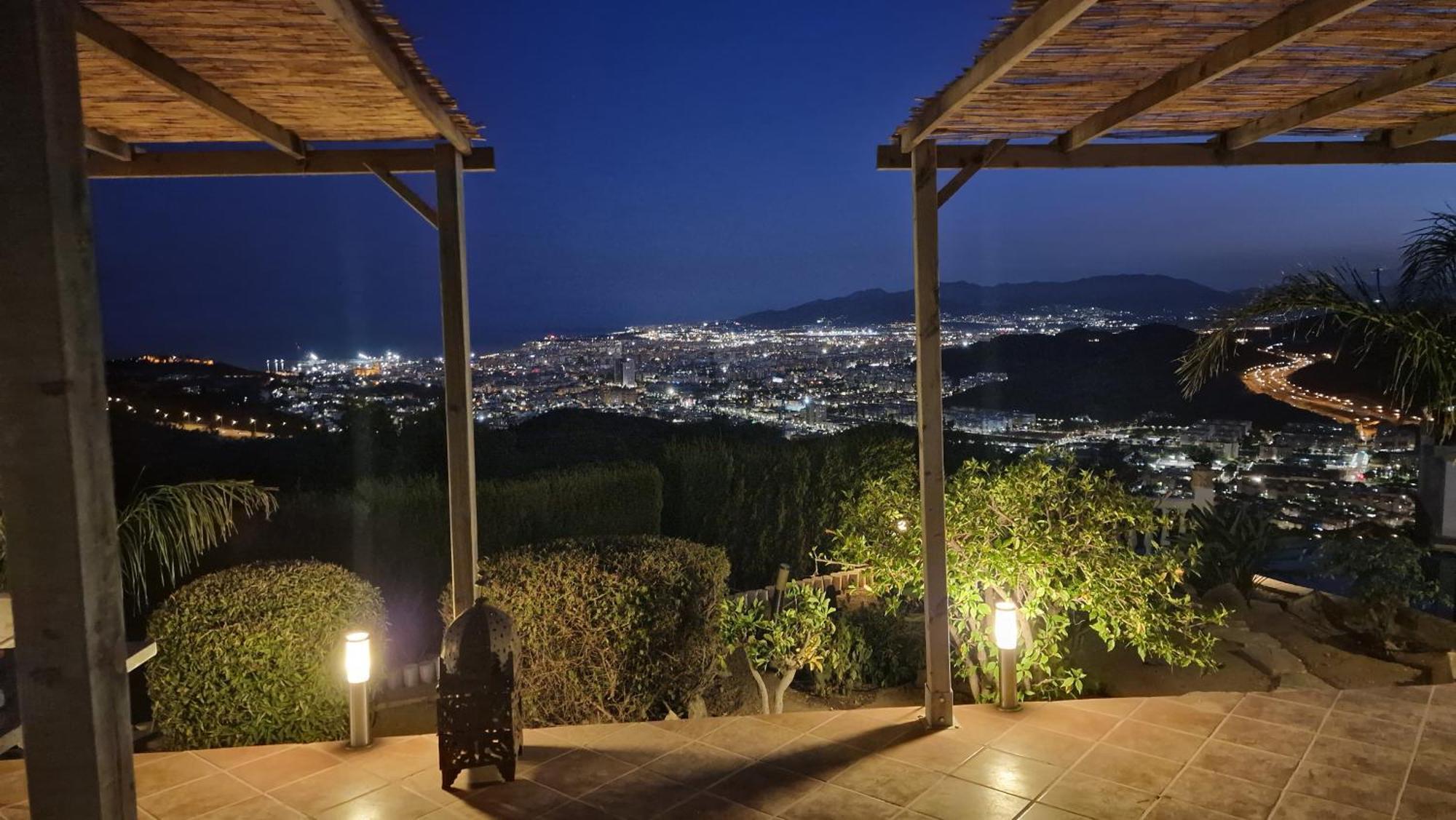Villa Angel Málaga Buitenkant foto
